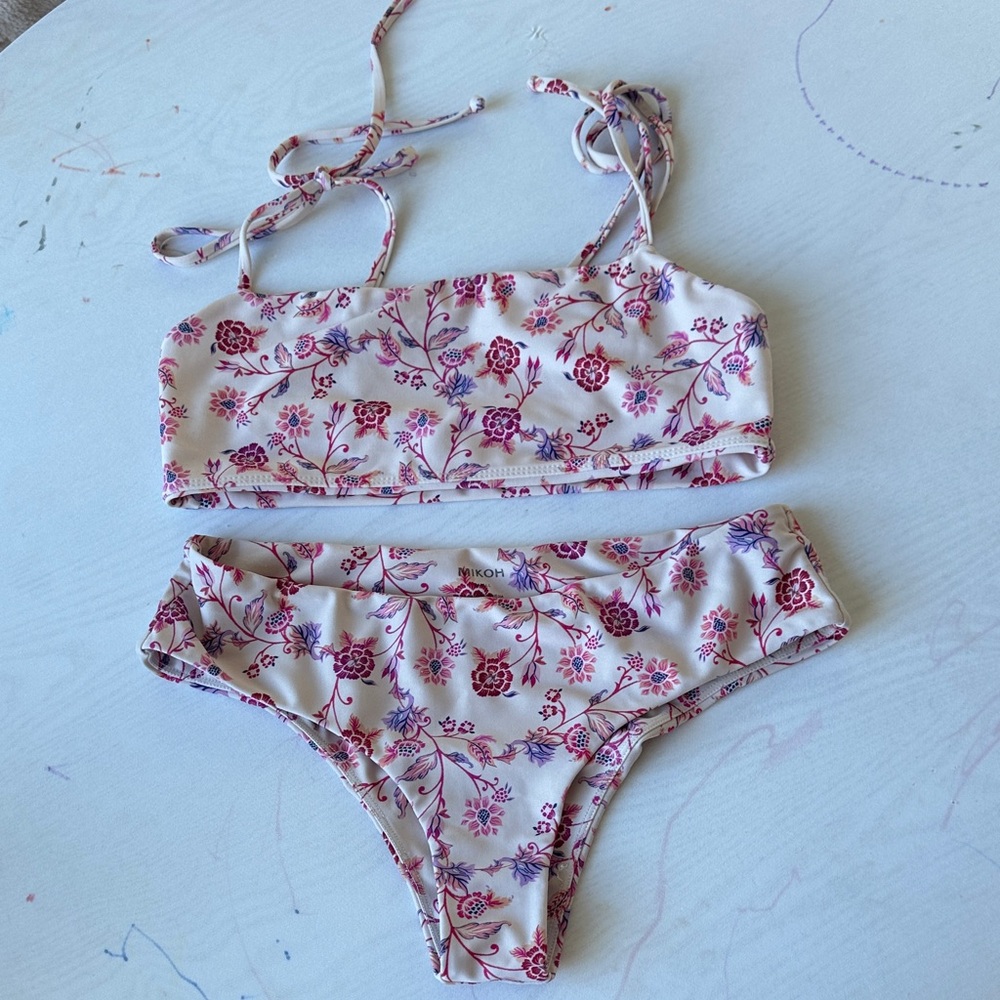 Mikoh Fluer Bikini Set (Bondi Bottom)